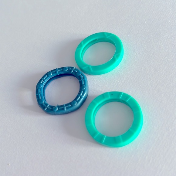 🆕 NEW 14 pcs Set of several hooks and holders for keys or cards - Picture 15 of 17